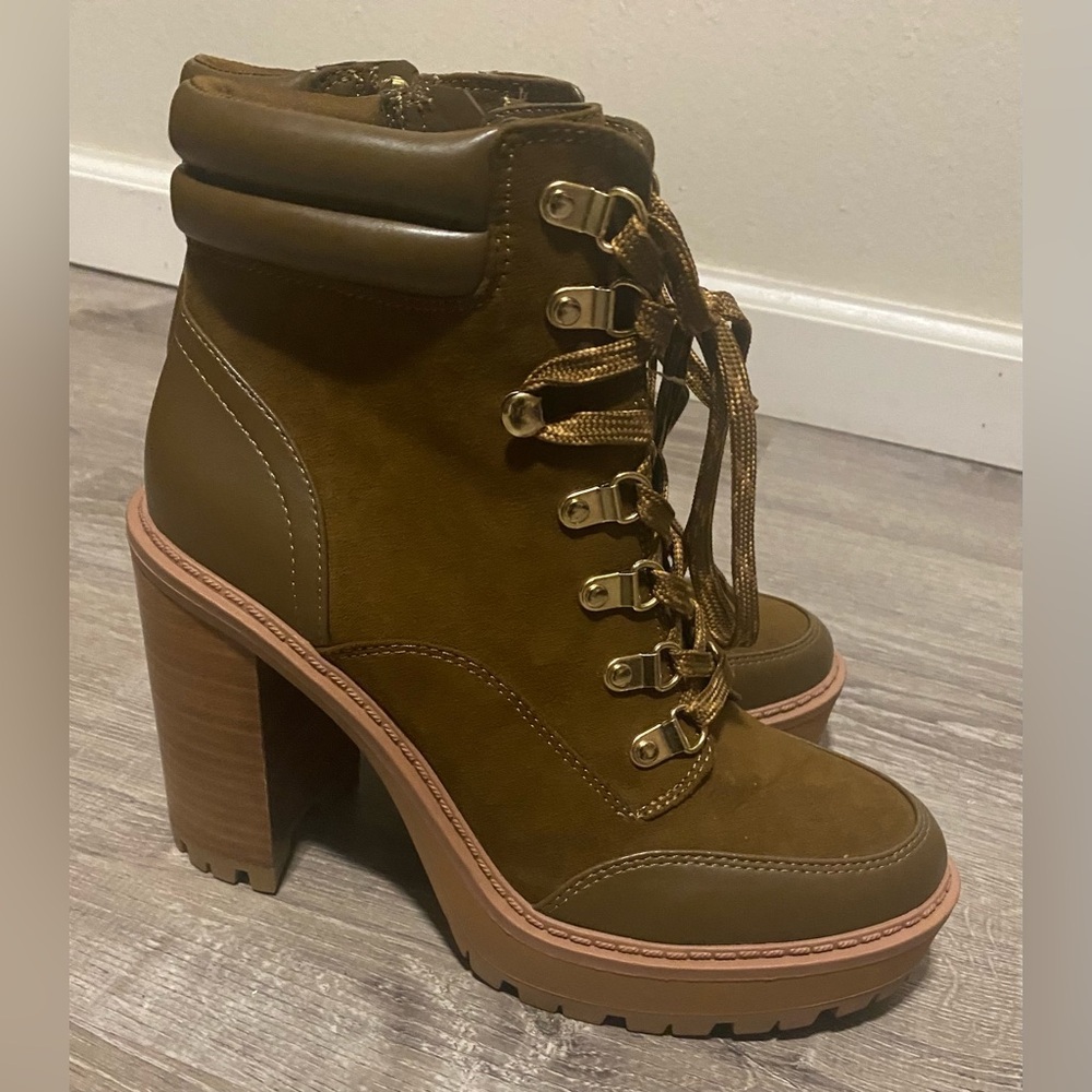 JLo Jennifer Lopez Chunky Lace-Up Ankle Booties | Platform Heel Boots | 7.5 - Picture 5 of 10